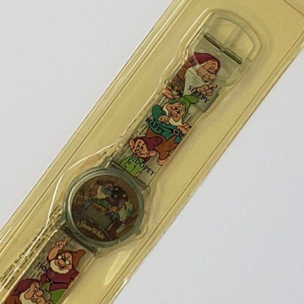 New Vintage Disney Snow White Digital Watch Gem